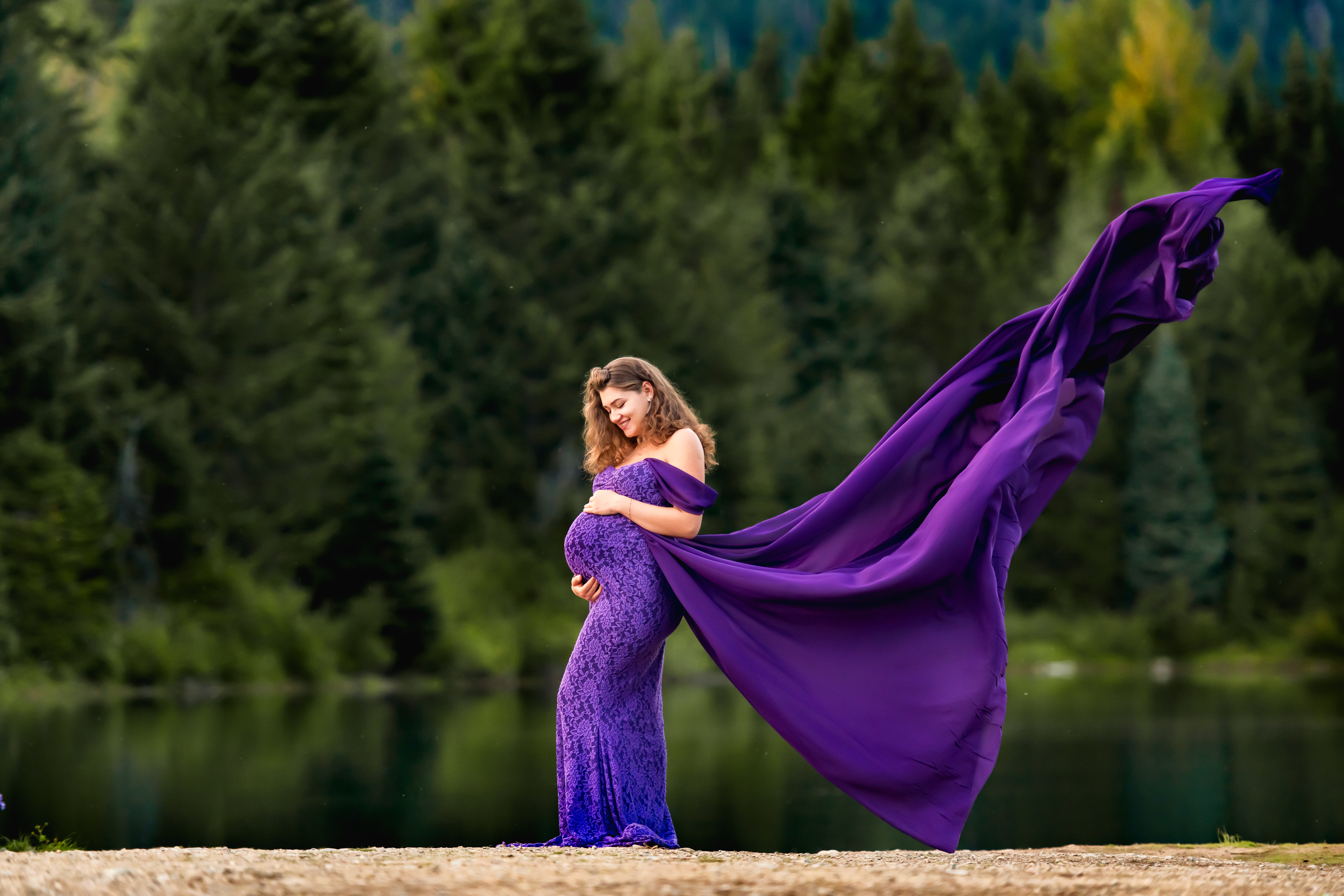 Artistic maternity silhouette